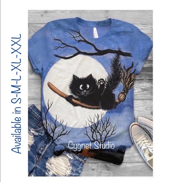 🚫SOLD‼️ Black Cat Riding Witches Broom under a full Moon Blue T-Shirt/Top - Lg - Picture 2 of 2